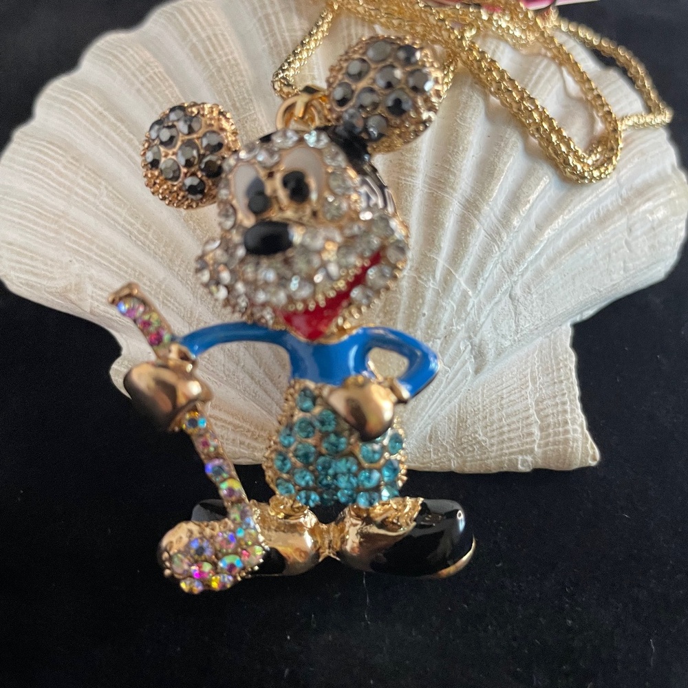 NEW BETSEY JOHNSON GOLF MICKEY MOUSE RHINESTONE EMBELLISHED CHAIN NECKLACE, UNUS